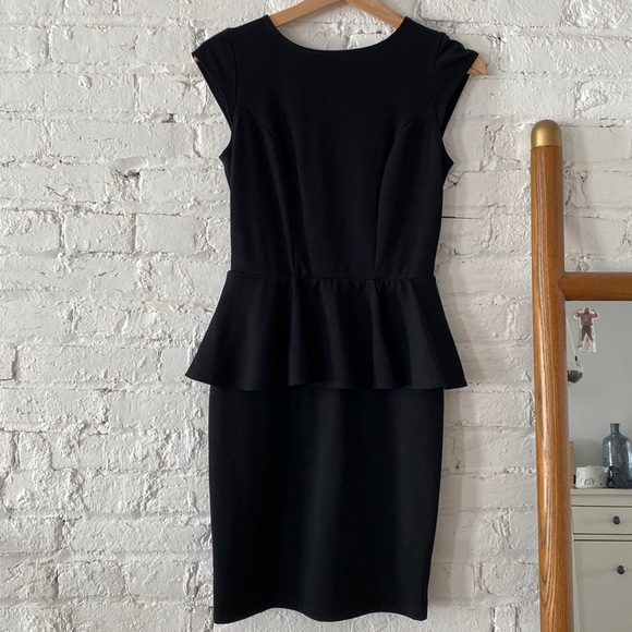 mossimo Dresses & Skirts - Black peplum dress